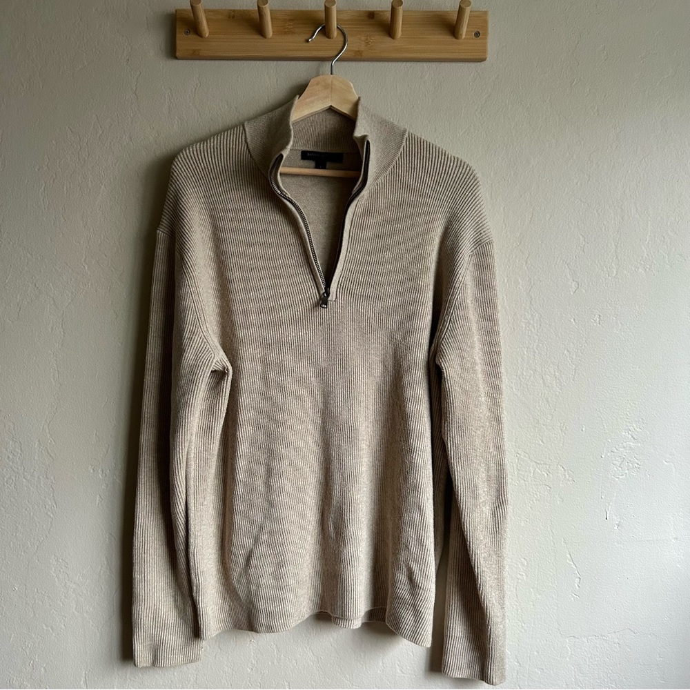 Banana Republic oatmeal color ribbed half-zip sweater - Size L